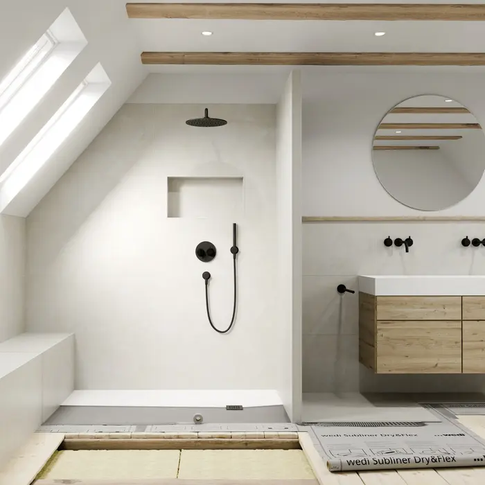 [Translate to UK-English:] Bodengleiche Dusche in Altbau