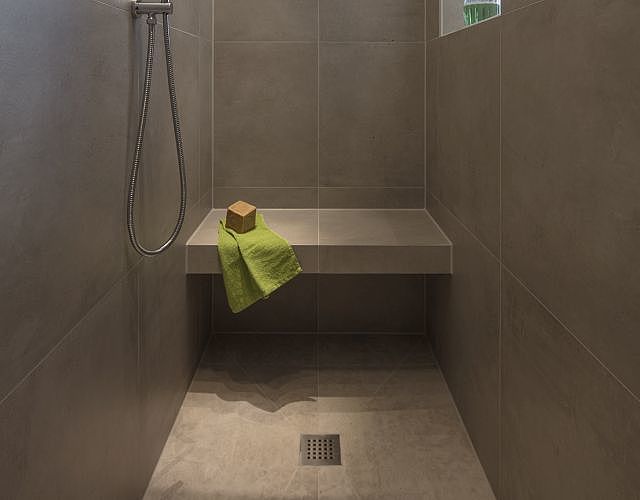 Privates Badezimmer im Einfamilienhaus (Deutschland)