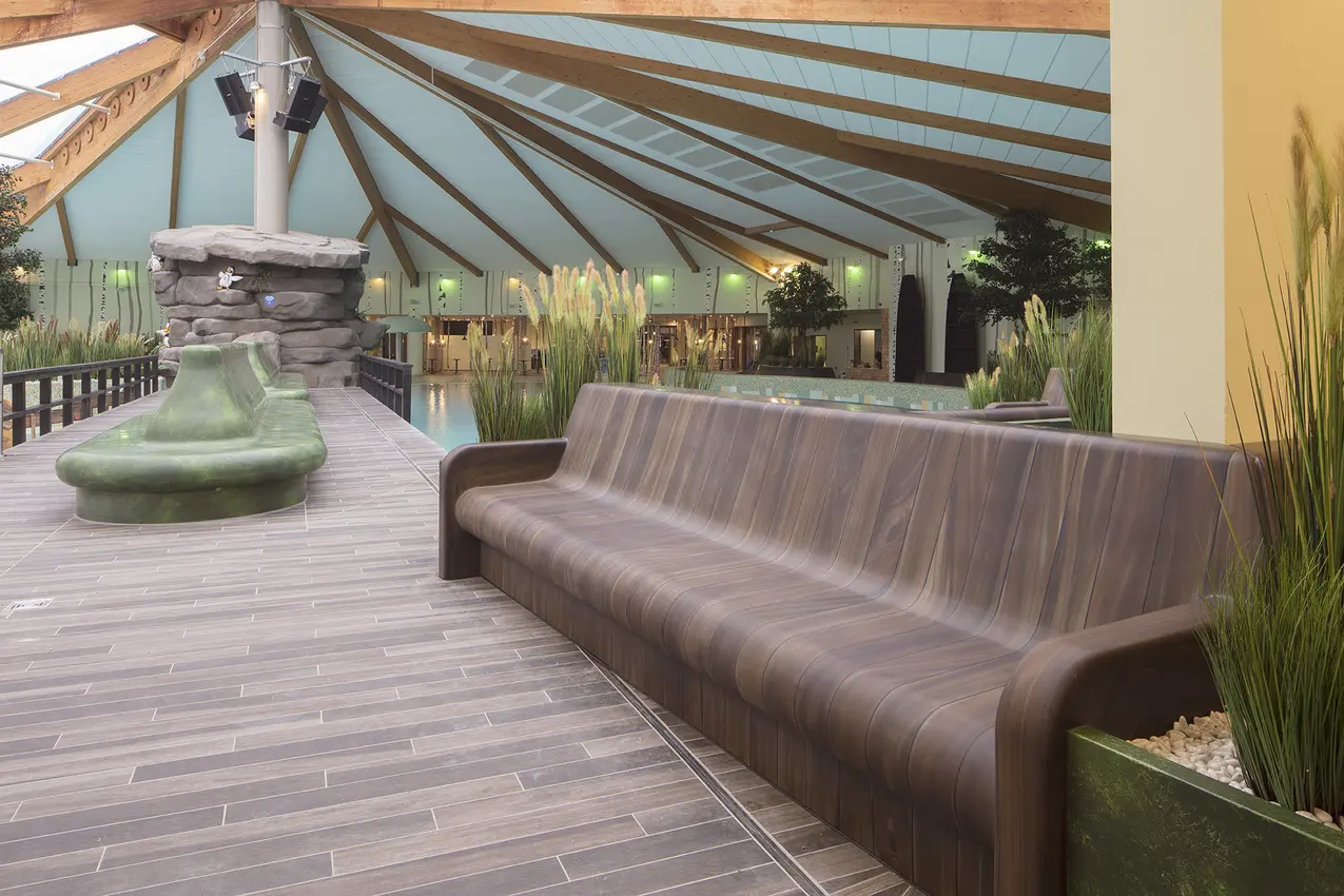 Spreeweltenbad Swimming pool redesign Renovation of bank facility