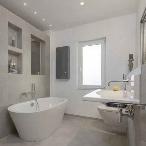 Badezimmer ausgestattet mit wedi Produkten