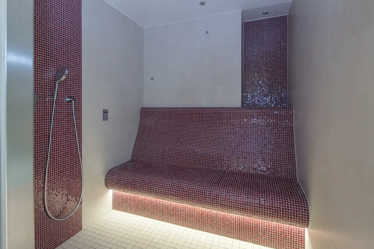 Neubau eines privaten Spas mit wedi Produkten