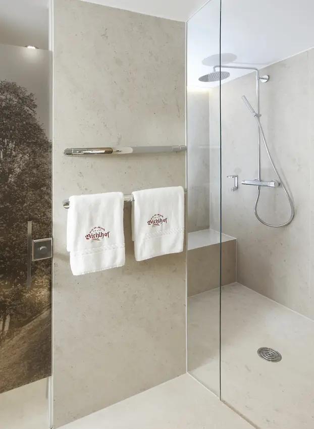 Sport-Wellnesshotel Bichlhof Sanierung 30 Badezimmer