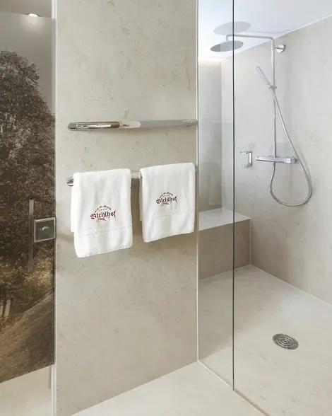 Sport-Wellnesshotel Bichlhof Sanierung 30 Badezimmer