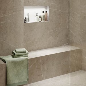 Duschbereich mit wedi Top Wall marble