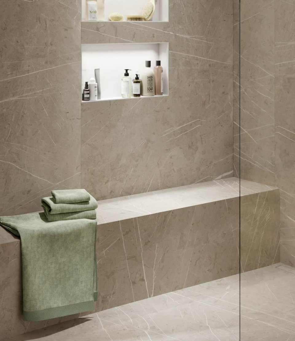 Duschbereich mit wedi Top Wall marble