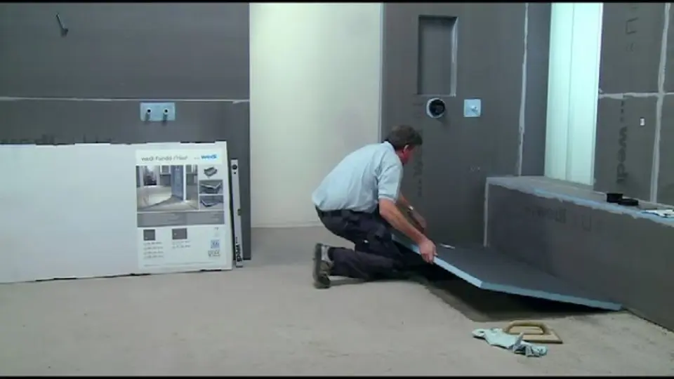 wedi | EN - Training: Installing the flush-to-floor shower Fundo Primo on concrete