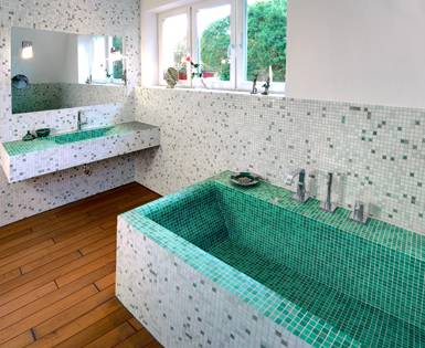 Fitting of Sanbath Wave into a bathroom, Berlin (Sanbath Wave)