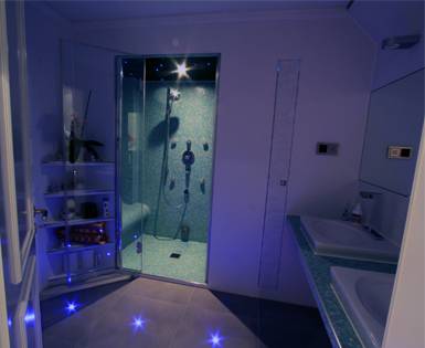 Conception du projet d'une salle de bain privée avec douche hammam